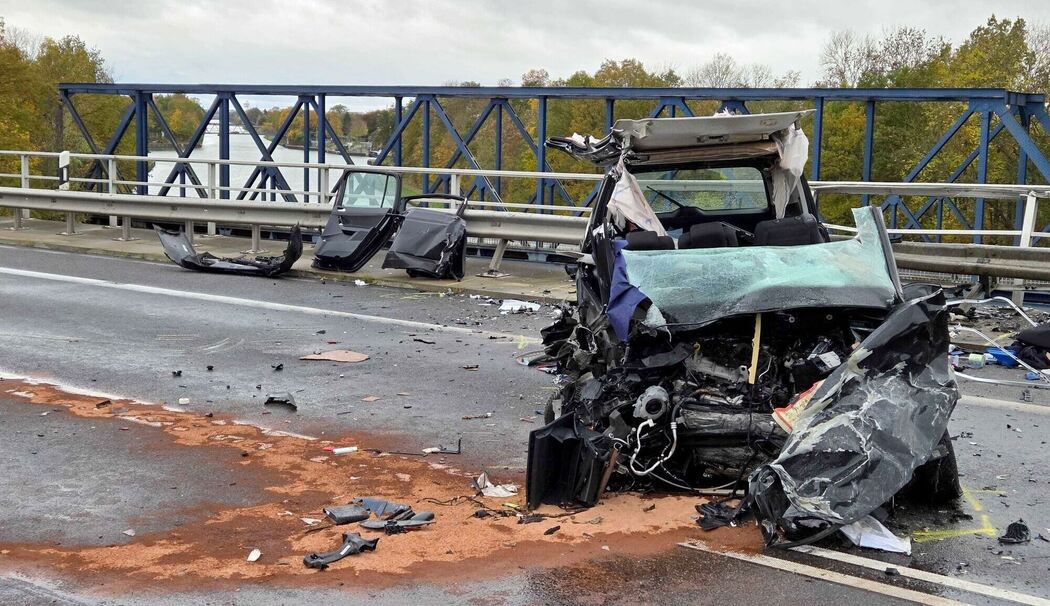 Tödlicher Crash Braunschweig Tödlicher Crash Braunschweig