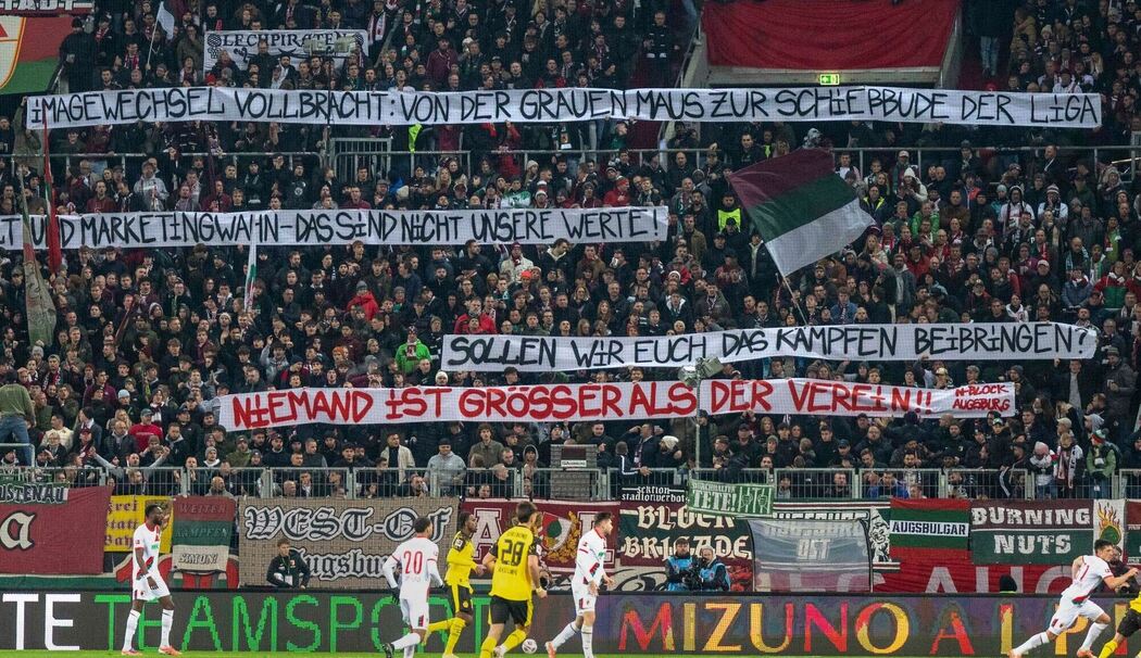 FC Augsburg - Borussia Dortmund FC Augsburg - Borussia Dortmund