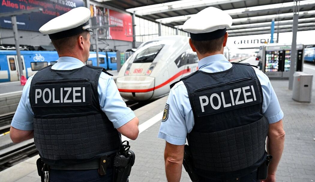 Bundespolizei am Münchner Hauptbahnhof Bundespolizei am Münchner Hauptbahnhof