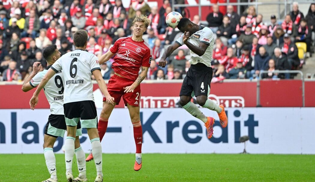 Fortuna Düsseldorf - 1. FC Kaiserslautern Fortuna Düsseldorf - 1. FC Kaiserslautern