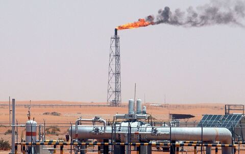 Ölfeld in Saudi-Arabien