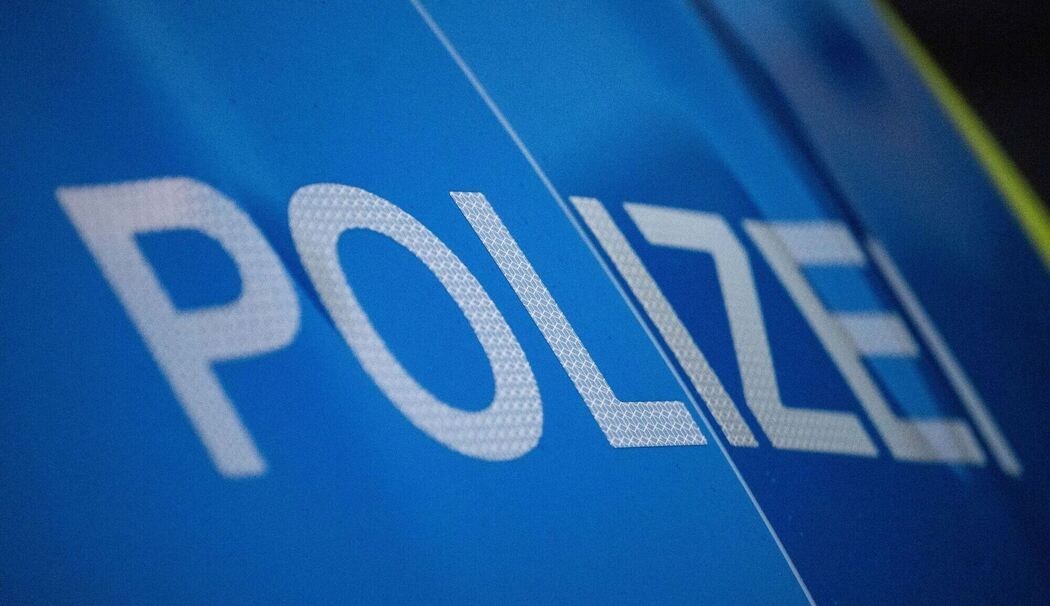 Polizeifahrzeug - Symbolbild Polizeifahrzeug - Symbolbild