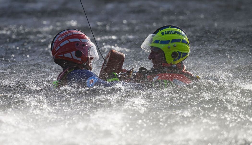 Übung Wasserrettung Übung Wasserrettung