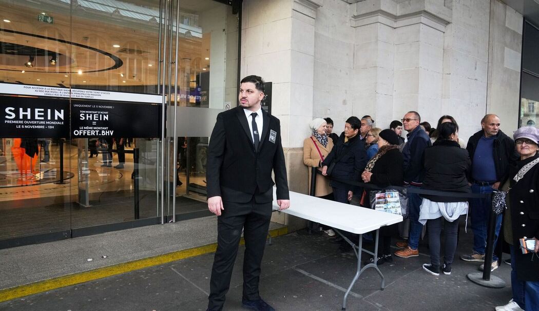 Billig-Onlinehändler Shein eröffnet erstes stationäres Geschäft Billig-Onlinehändler Shein eröffnet erstes stationäres Geschäft