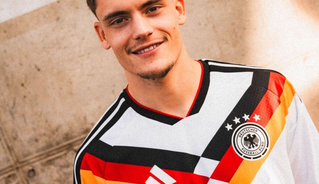 Adidas stellt neues DFB-Heimtrikot vor Adidas stellt neues DFB-Heimtrikot vor