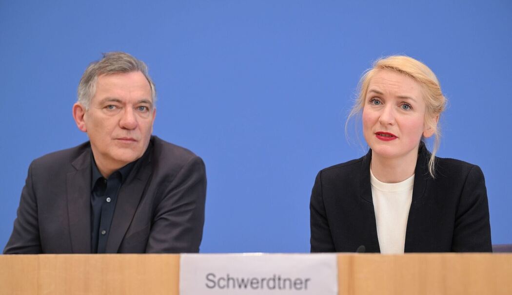 Jan van Aken und Ines Schwerdtner Jan van Aken und Ines Schwerdtner