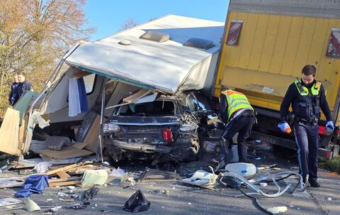 Schwerer Unfall auf der Bundesstraße 12