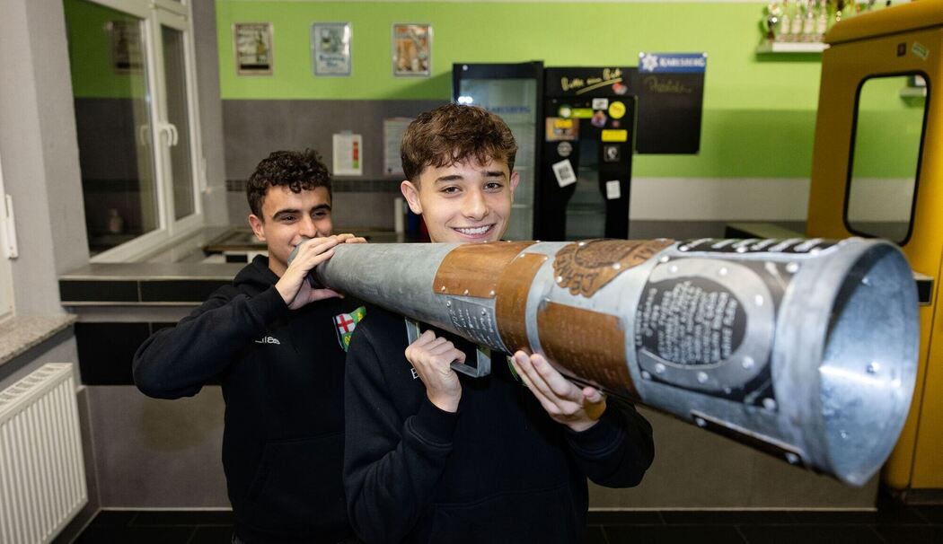 Liebesbrauch Lehnenausrufen Liebesbrauch Lehnenausrufen