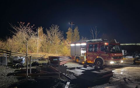Tote Frau in Obdachlosenlager – Verdächtige festgenommen
