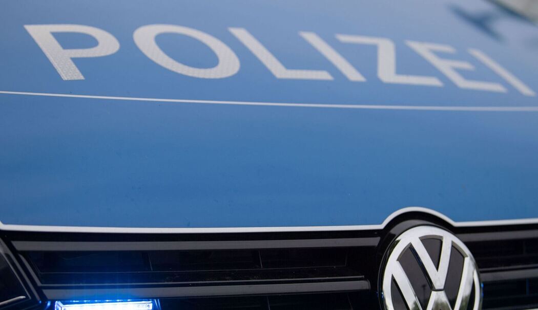 Polizei - Symbolbild Polizei - Symbolbild