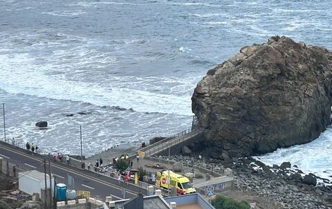 Riesenwellen auf Teneriffa