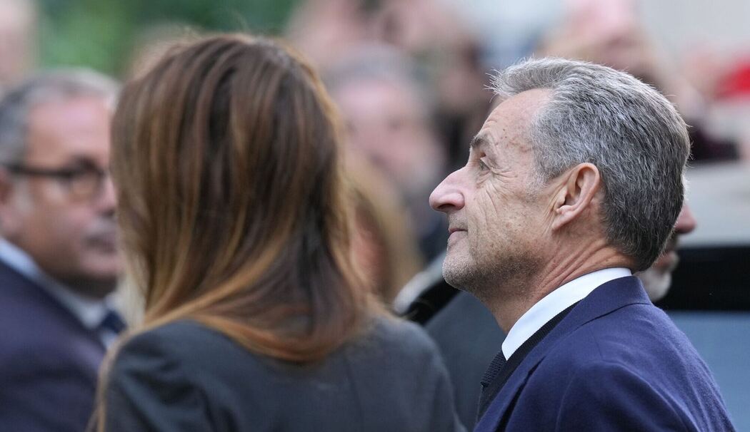 Gericht entscheidet: Bleibt Sarkozy vorerst hinter Gittern?
