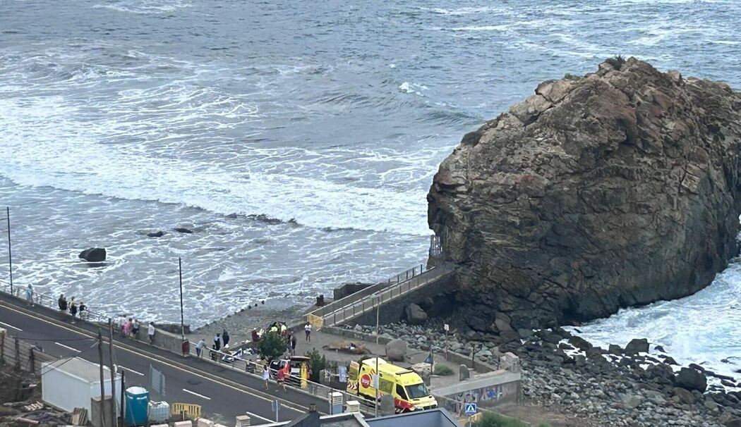 Riesenwellen auf Teneriffa