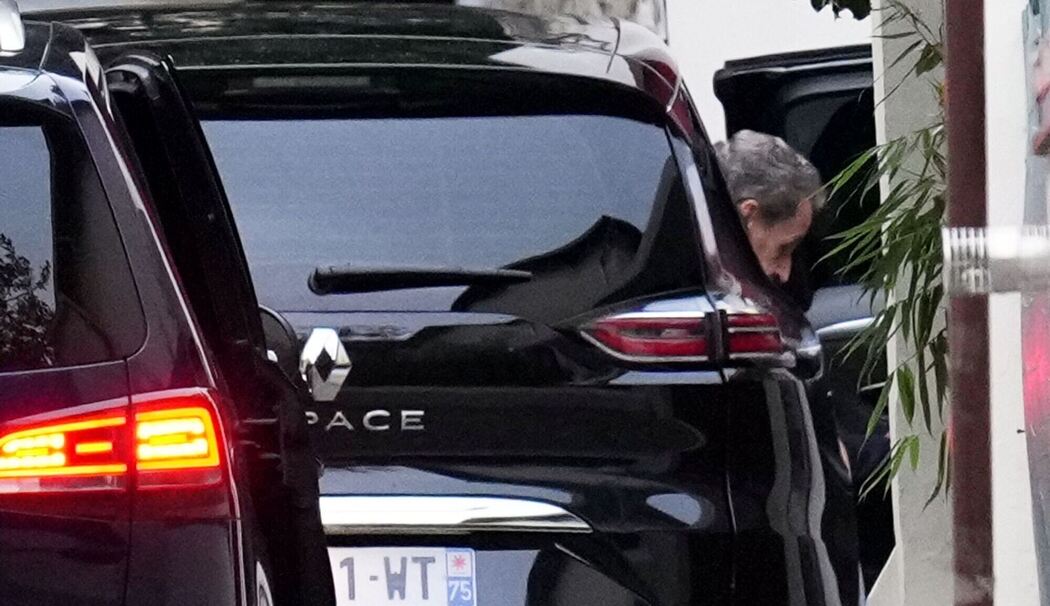 Frankreichs Ex-Präsident Sarkozy kommt unter Auflagen frei