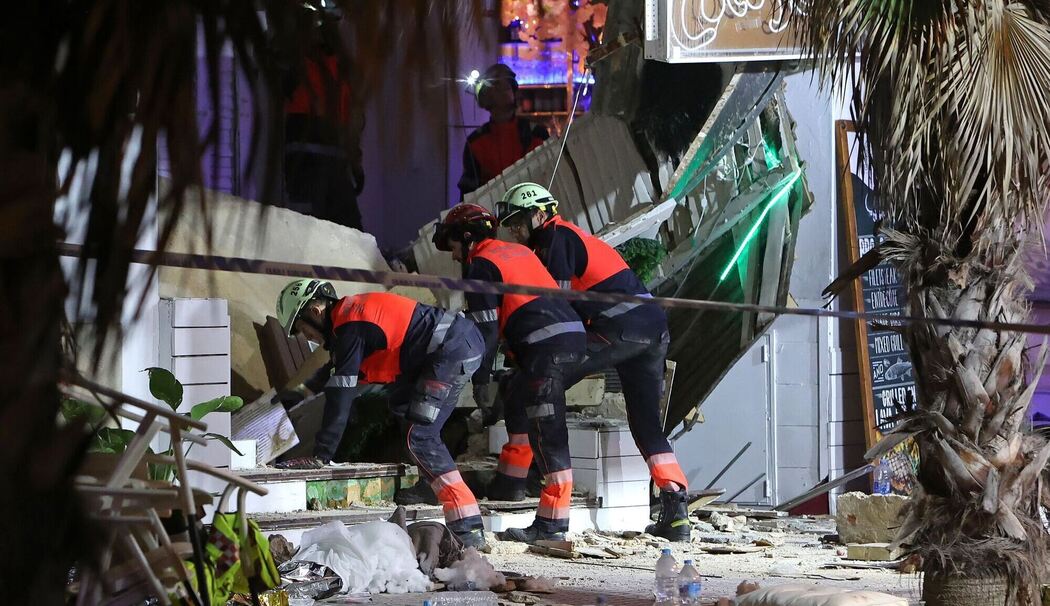 Tote bei Gebäudeeinsturz auf Mallorca Tote bei Gebäudeeinsturz auf Mallorca