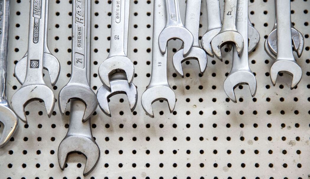 Werkzeug in Autowerkstatt Werkzeug in Autowerkstatt