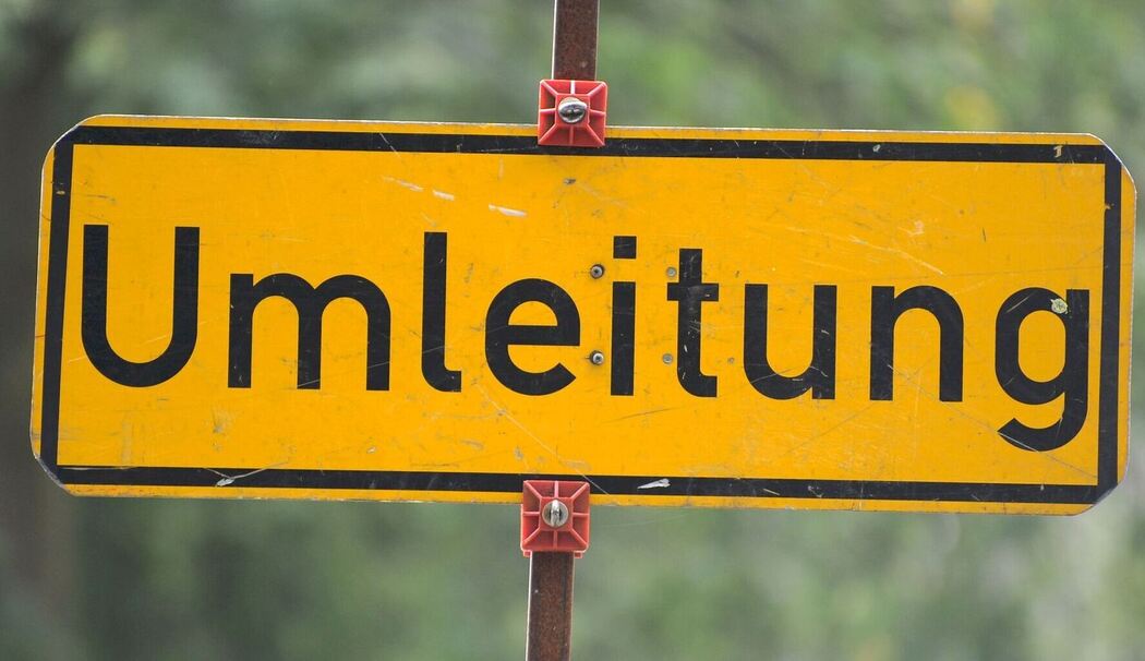 Straßensperrung - Symbolbild