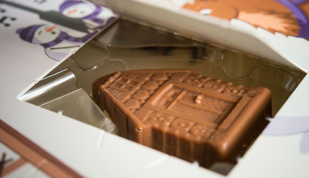 Schokolade in einem Adventskalender