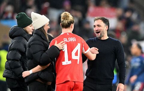 Bayern München - WFC Arsenal
