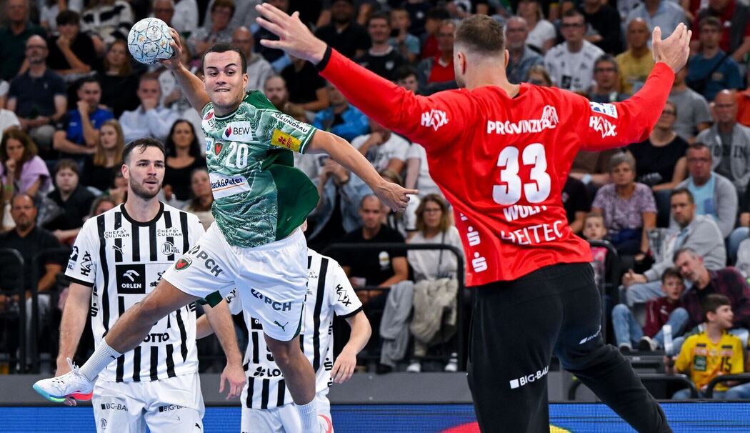 Tim Freihöfer von den Füchsen Berlin Tim Freihöfer von den Füchsen Berlin