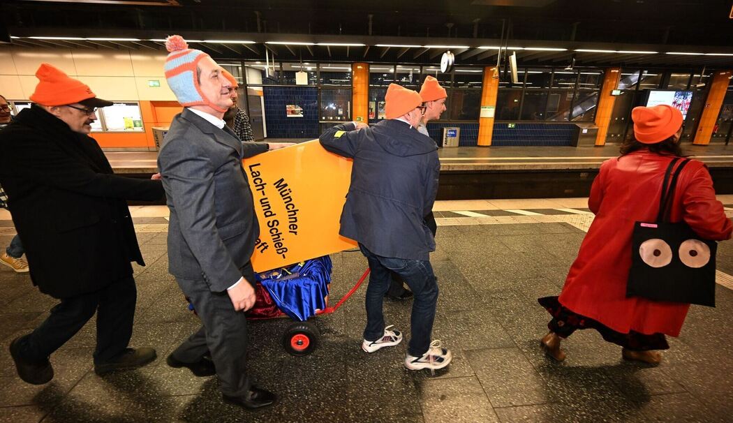 Die Münchner Lach- und Schießgesellschaft zieht um Die Münchner Lach- und Schießgesellschaft zieht um