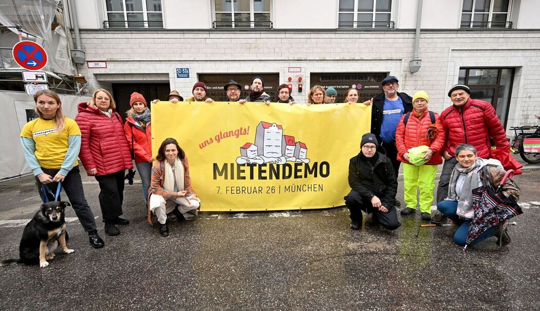 Pressekonferenz zur geplanten "Mietendemo" im Februar 2026 Pressekonferenz zur geplanten "Mietendemo" im Februar 2026