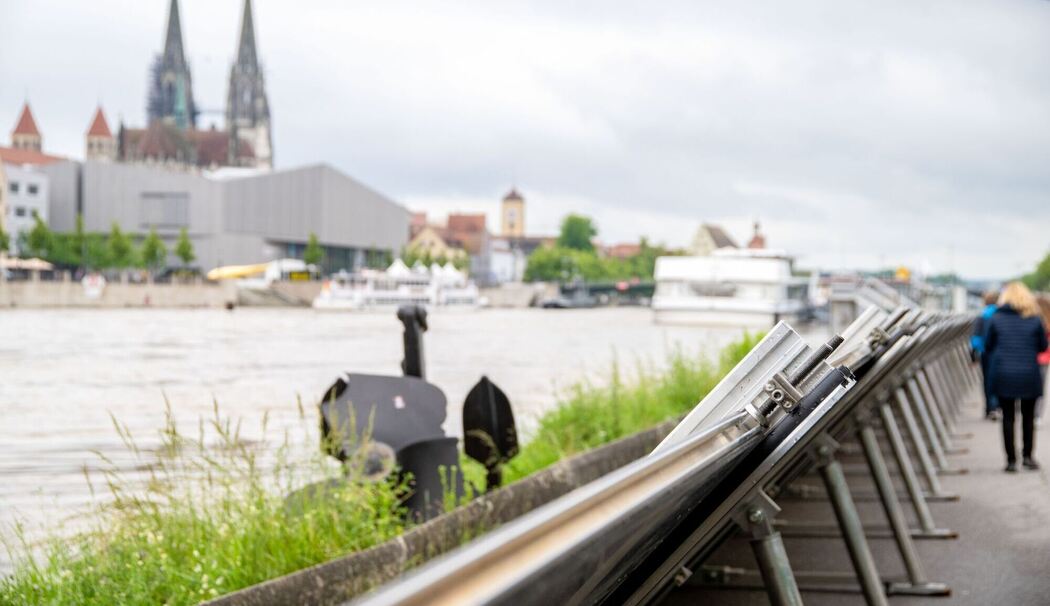 Hochwasser in Bayern - Regensburg Hochwasser in Bayern - Regensburg