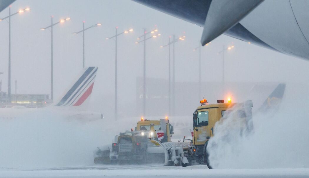 Winterdienst am Flughafen Nürnberg