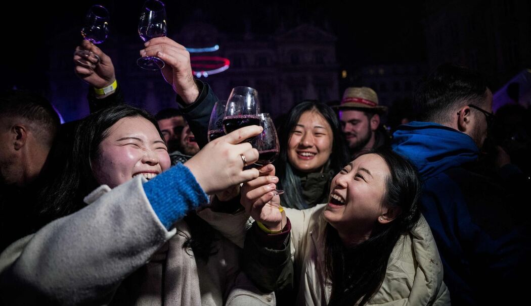 Frankreich feiert den Beaujolais Nouveau Frankreich feiert den Beaujolais Nouveau