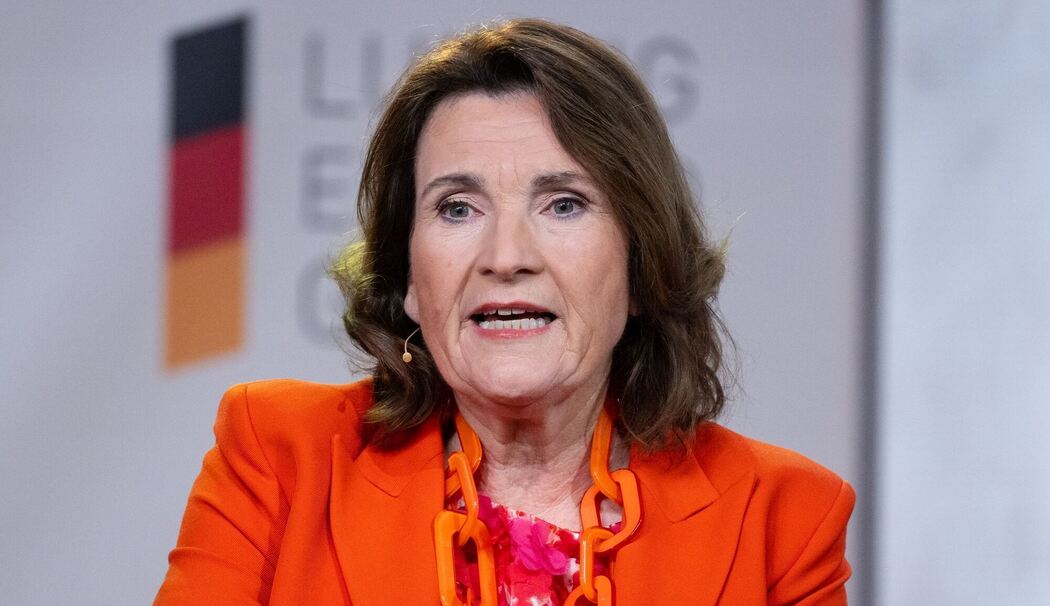 Frau von Weimer verzichtet auf Bayerischen Verfassungsorden