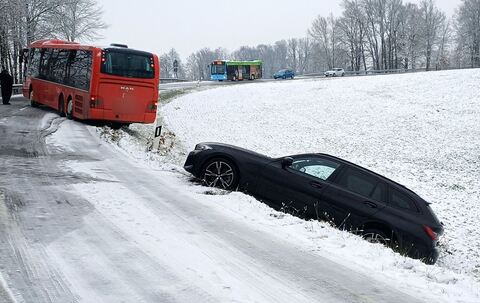 Unfälle auf glatten Straßen in der Region von Passau