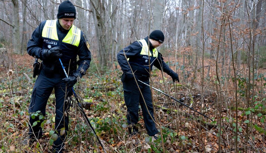 Nach dem Fund einer Frauenleiche im Wald bei München
