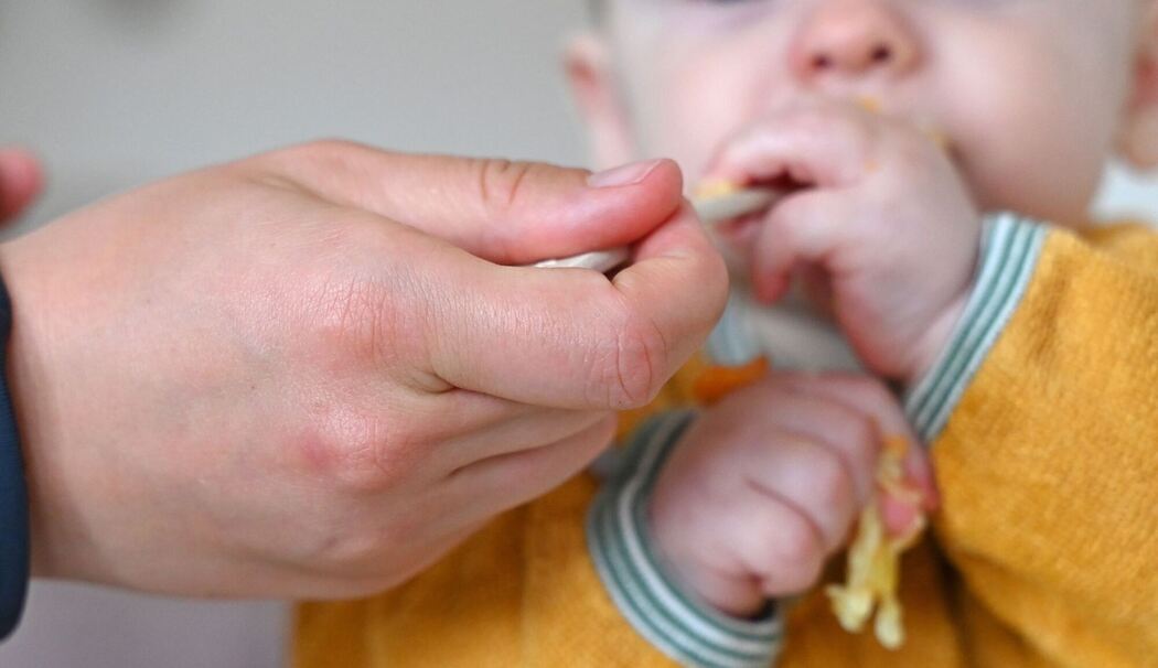 Alltag Mutter mit Baby Alltag Mutter mit Baby