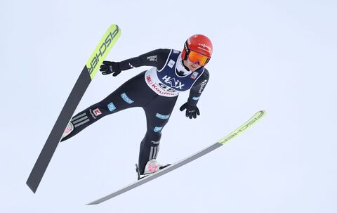 Weltcup-Skispringen - Frauen