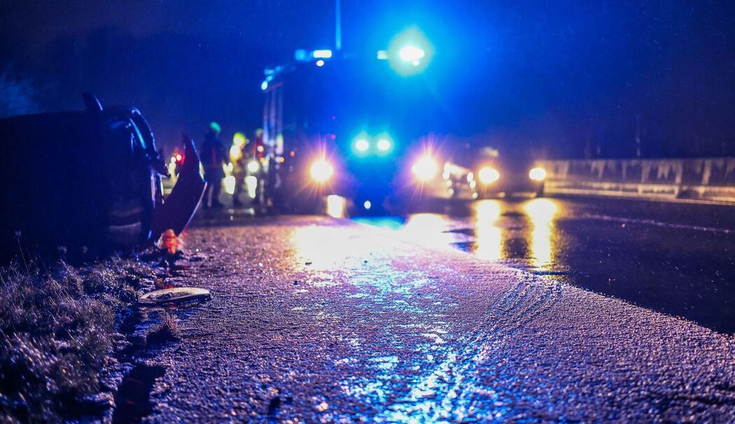 Wetter in Nordrhein-Westfalen - Glatteis sorgt für Unfälle