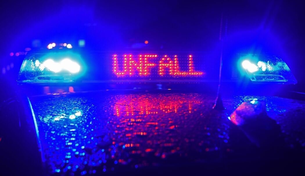 Polizei Blaulicht bei Unfallaufnahme