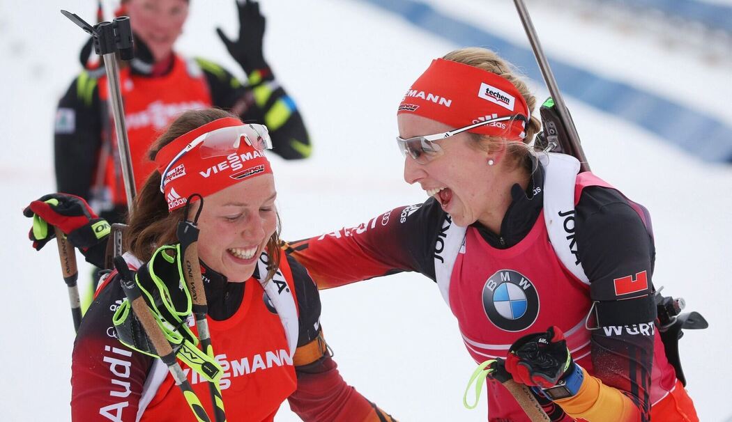 Laura Dahlmeier (l) und Franziska Preuß (r)