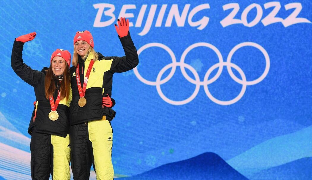 Katharina Hennig und Victoria Carl Katharina Hennig und Victoria Carl