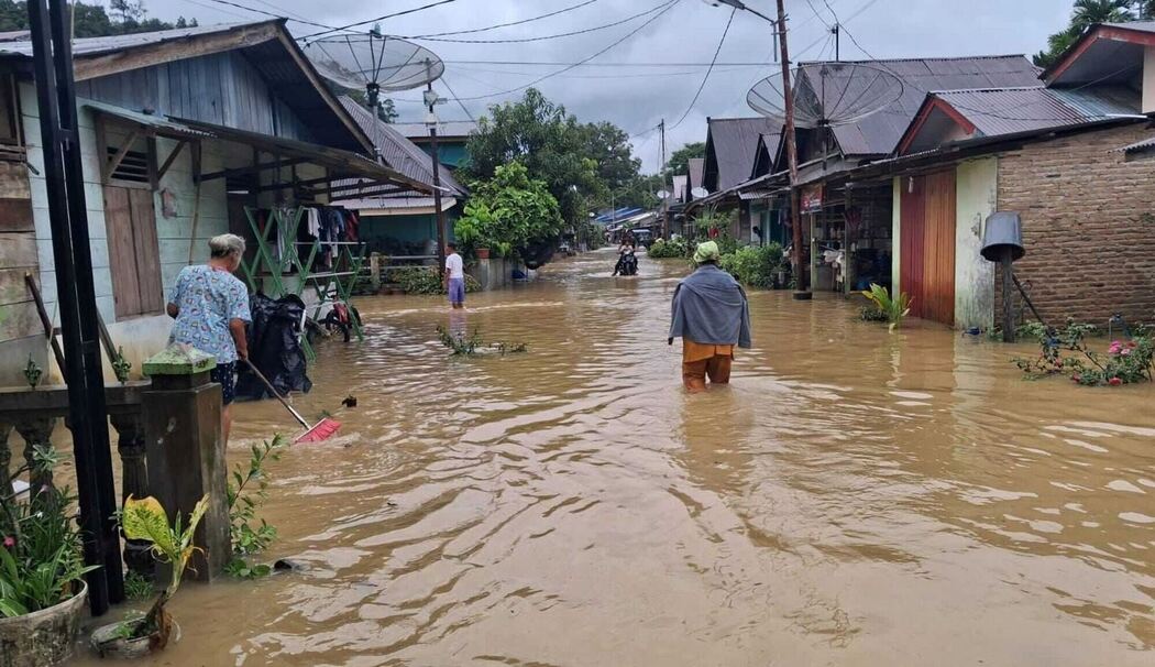 Hochwasser auf Sumatra