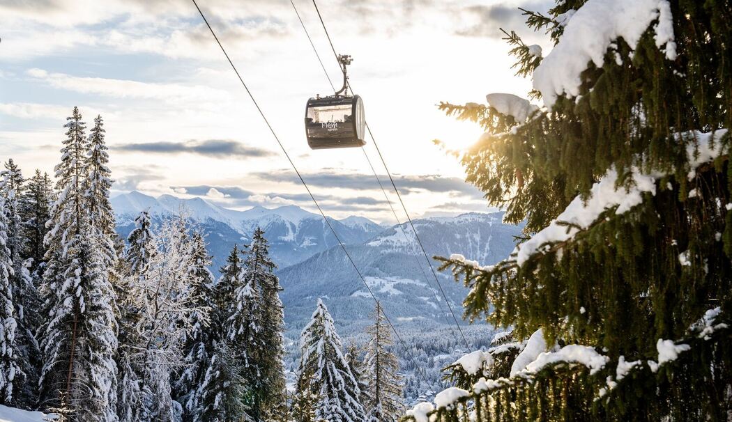 Der «FlemX» im Schweizer Skigebiet Flims Laax Der «FlemX» im Schweizer Skigebiet Flims Laax