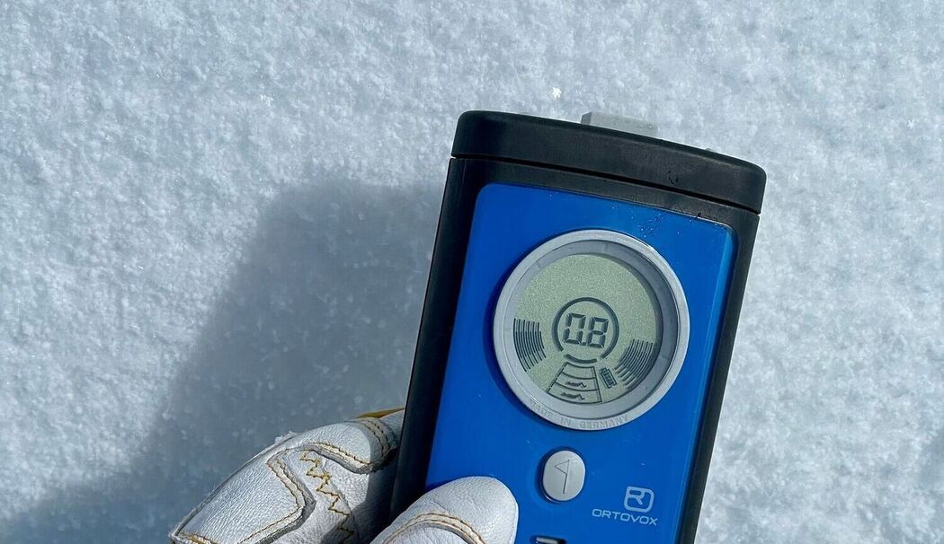 Ein Lawinenverschütteten-Suchgerät