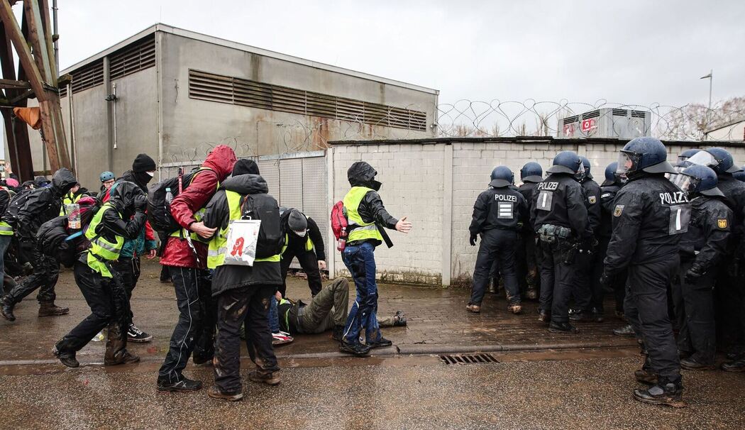 Neugründung AfD-Jugendorganisation - Proteste