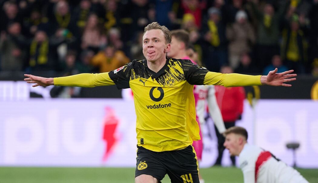 Borussia Dortmund - VfB Stuttgart Borussia Dortmund - VfB Stuttgart