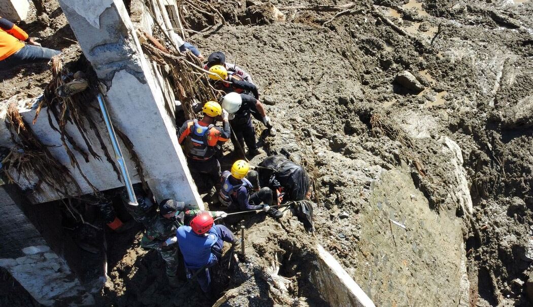 Überschwemmungen in Indonesien